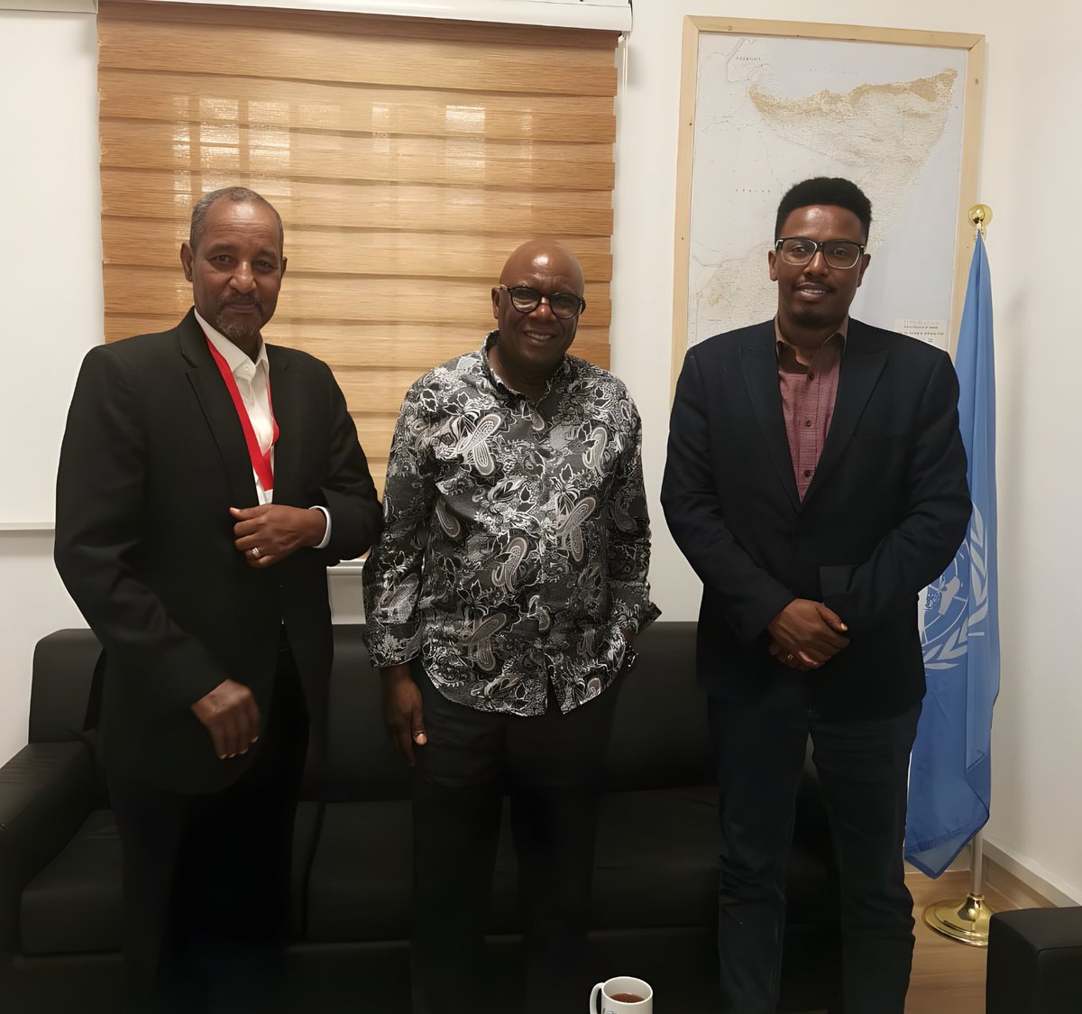 UNASOMALIA's tweet photo. We are honoured to have met with His Excellency Mr. Raisedon Zenenga, the Deputy Special Representative of the Secretary-General (DSRSG). It was a privilege to brief him on @UNASOMALIA's recent work, and we are deeply encouraged by his positive feedback and invaluable guidance. We remain grateful for his leadership and wise counsel as we continue advancing the ideals of the @UN in Somalia.

#UNASomalia #Partnerships #DSRSG #UNValues #HumanRights #Somalia #WFUNA