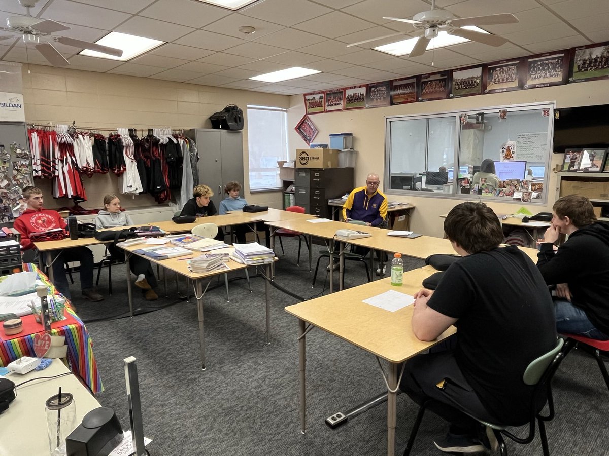 RCSDWildcats's tweet image. Thanks to Greg Henn for inspiring, empowering, and enlightening our beginners officials class today.  A few takeaways are to have a growth mindset, do your best, be punctual, build relationships, and enjoy the process!  -#Rfactor