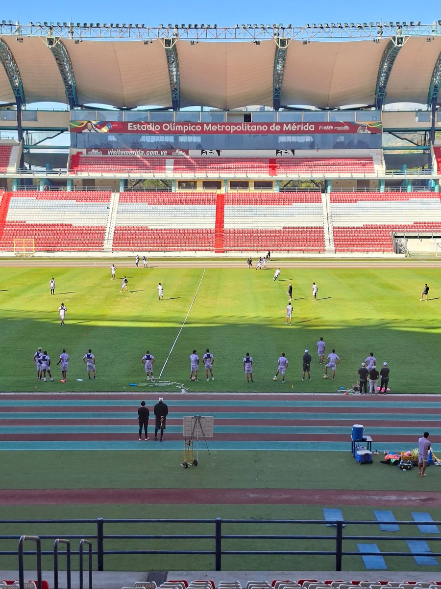 TIEMPO DE FÚTBOL tweet media