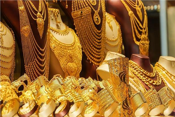عاجل| عيار 21 يقترب من رقم قياسي.. الذهب يواصل الصعود بالتعاملات المسائية 