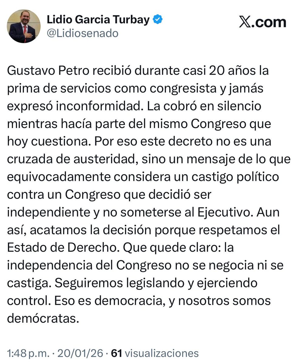#EnDesarrollo El presidente del Congreso, Lidio García, calificó el decreto que elimina la prima de servicios de los congresistas como un “castigo político contra un Congreso que decidió ser independiente y no someterse al Ejecutivo”. El senador liberal aseguró que cumplirán la