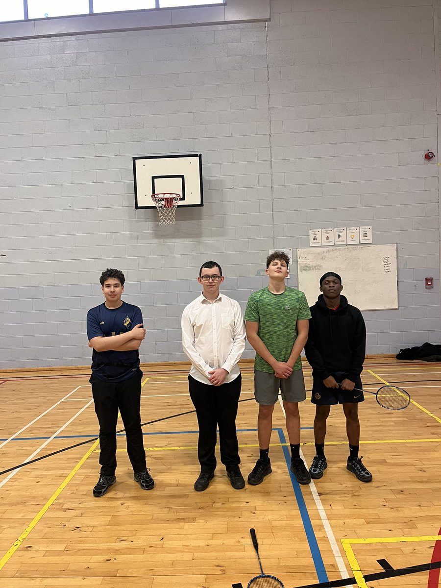 LochendHighPEDept tweet media