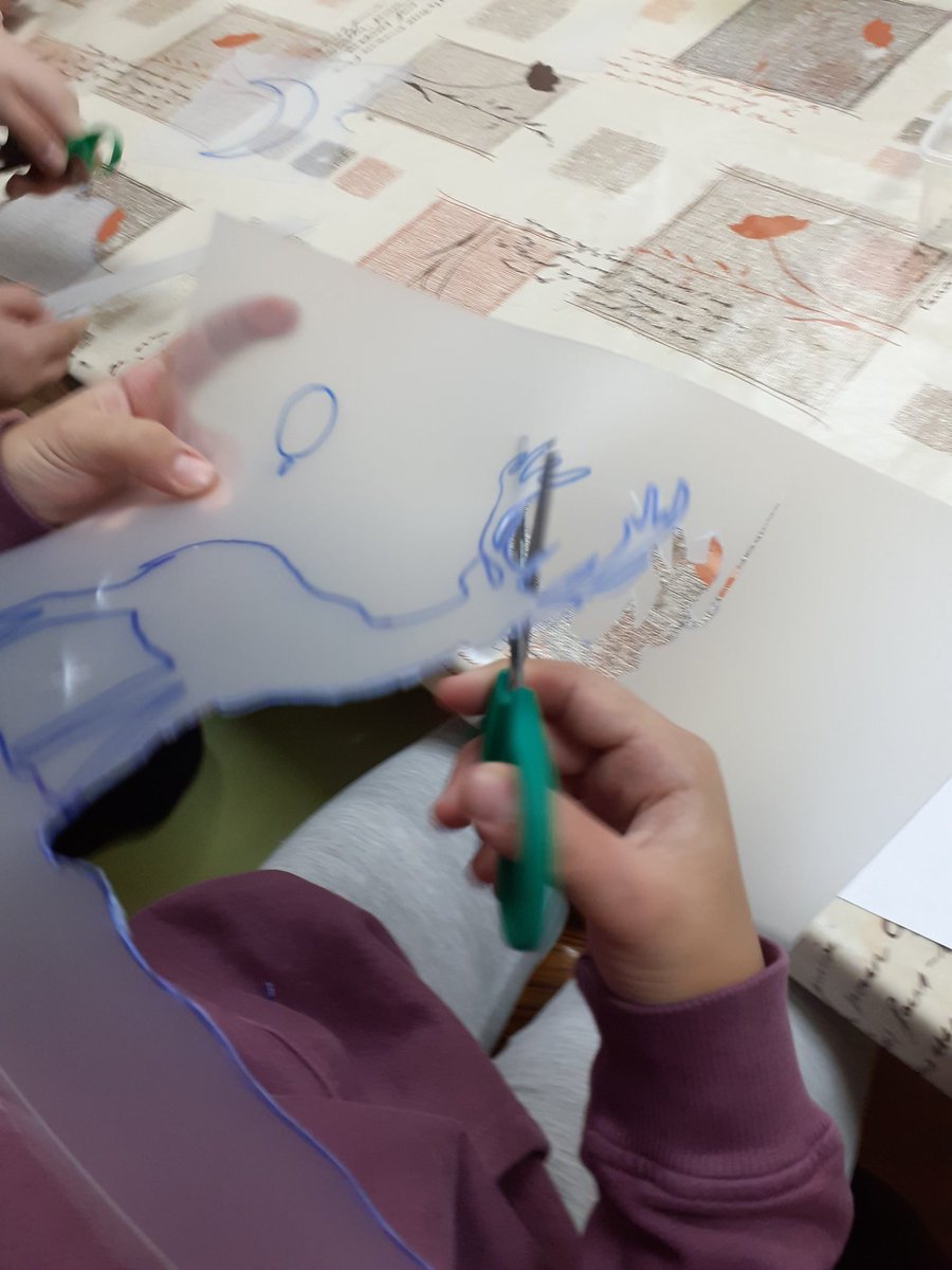 Verdaderos artistas en el manejo del tórculo.