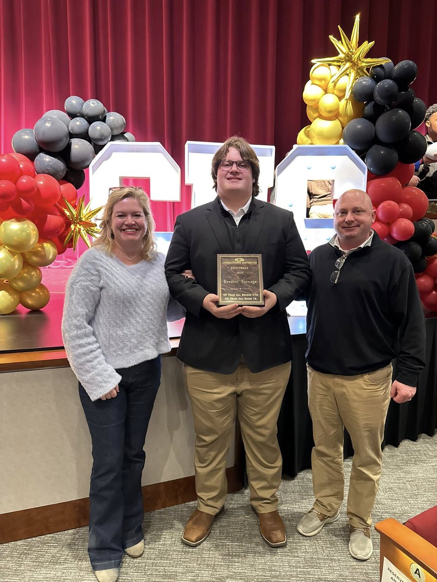 Everett Turnage 2027 OL tweet media