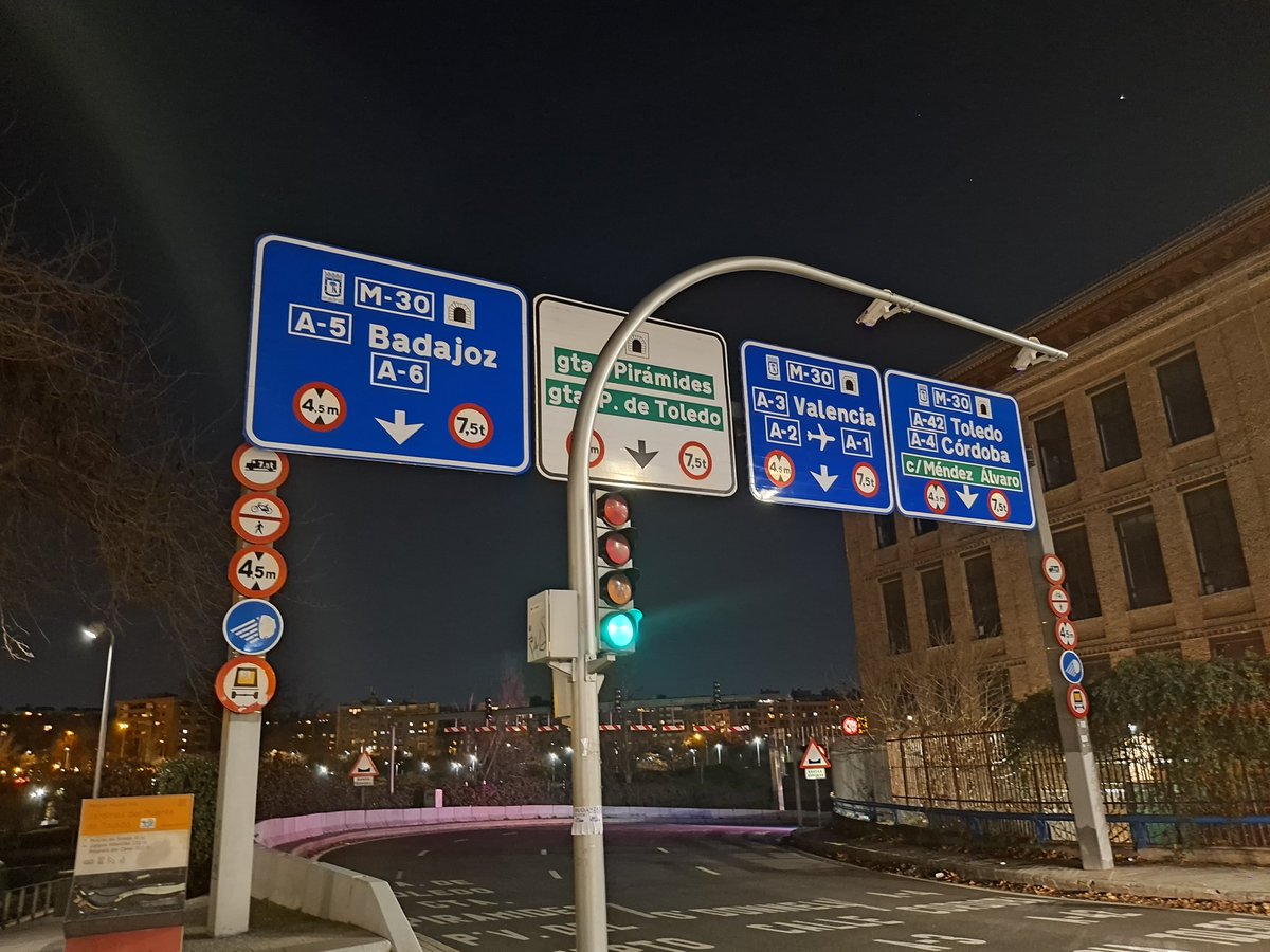 jorgeabadp's tweet image. Todos los madrileños sabemos que aquí te la juegas de verdad.