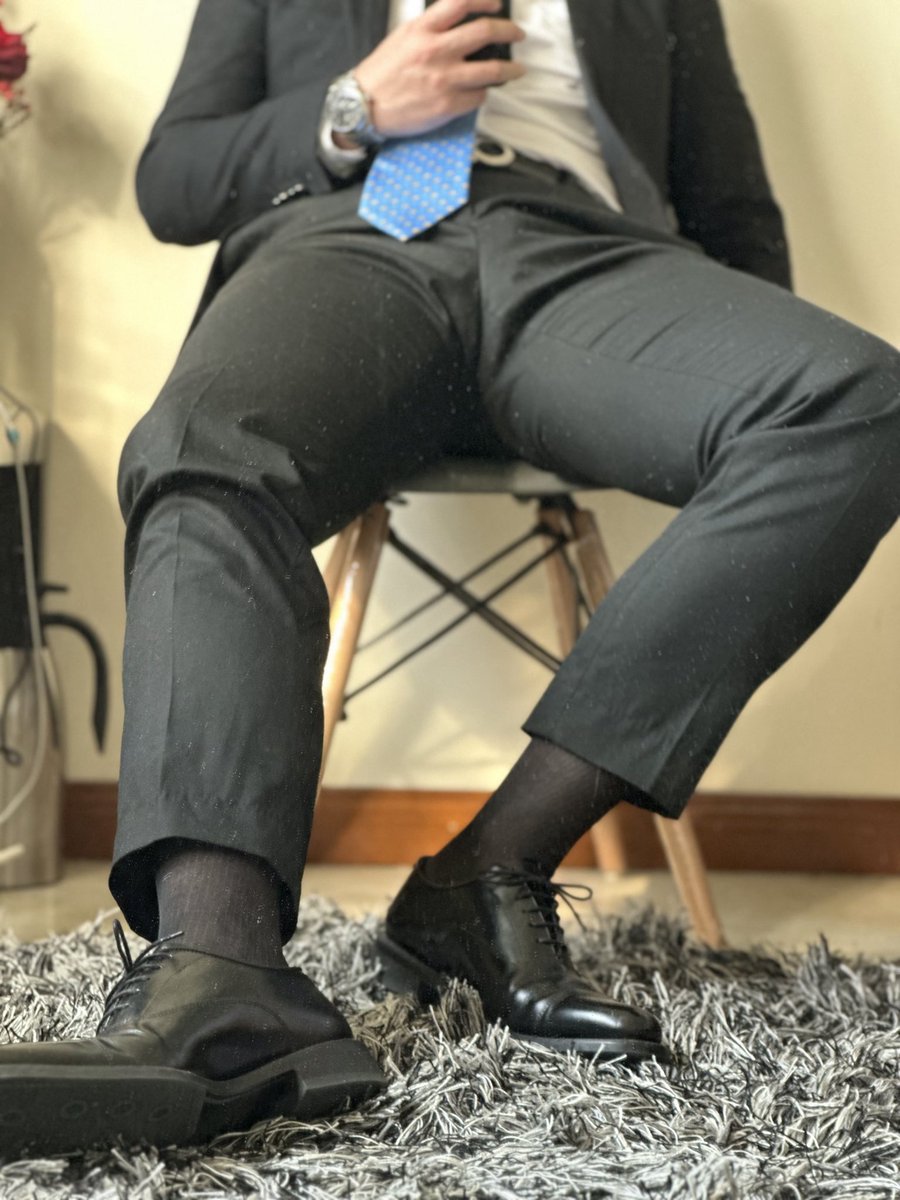 SuitDaddies tweet media