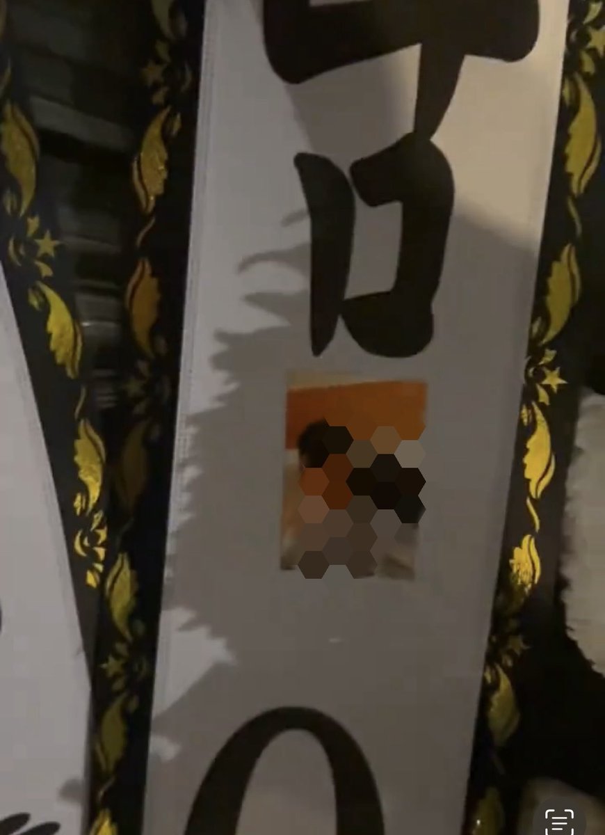 semanghan's tweet image. Wht abt the 1,000 flower wreaths with abusive messages sent to Seunghan when he was still in RIIZEin 2024? Isn’t he also an SM artist? He has faced massive harassment on X, with many reports filed through Kwangya, yet none have been addressed. Accounts like Bbongsonge, Suppadamy