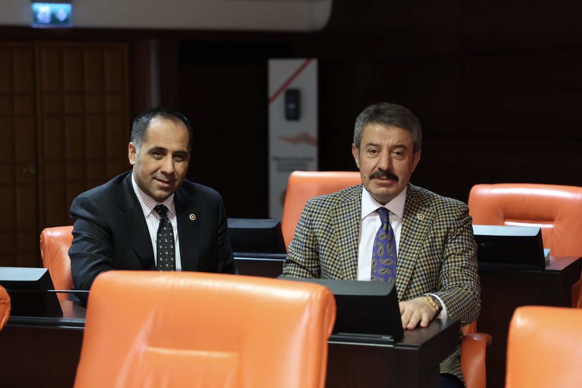 📍 TBMM Genel Kurulu

Aden Körfezi, Somali Açıkları, Arap Denizi ve mücavir bölgelerde görev yapan Türk Silahlı Kuvvetleri Deniz unsurlarımızın görev süresinin 1 yıl uzatılmasına ilişkin Cumhurbaşkanlığı Tezkeresini kabul ettik.

Ülkemiz, milletimiz ve Mavi Vatanımız için hayırlı