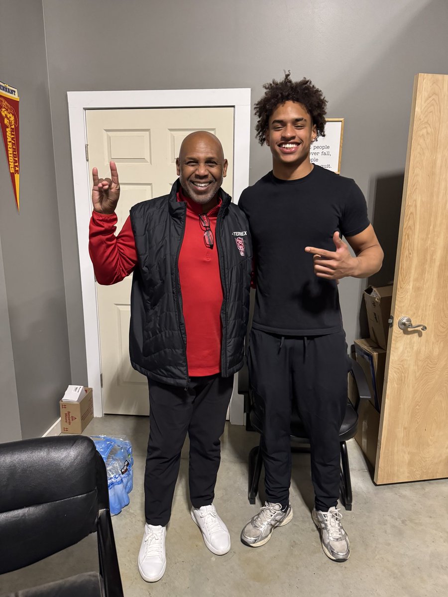 Brylan Oduor tweet media