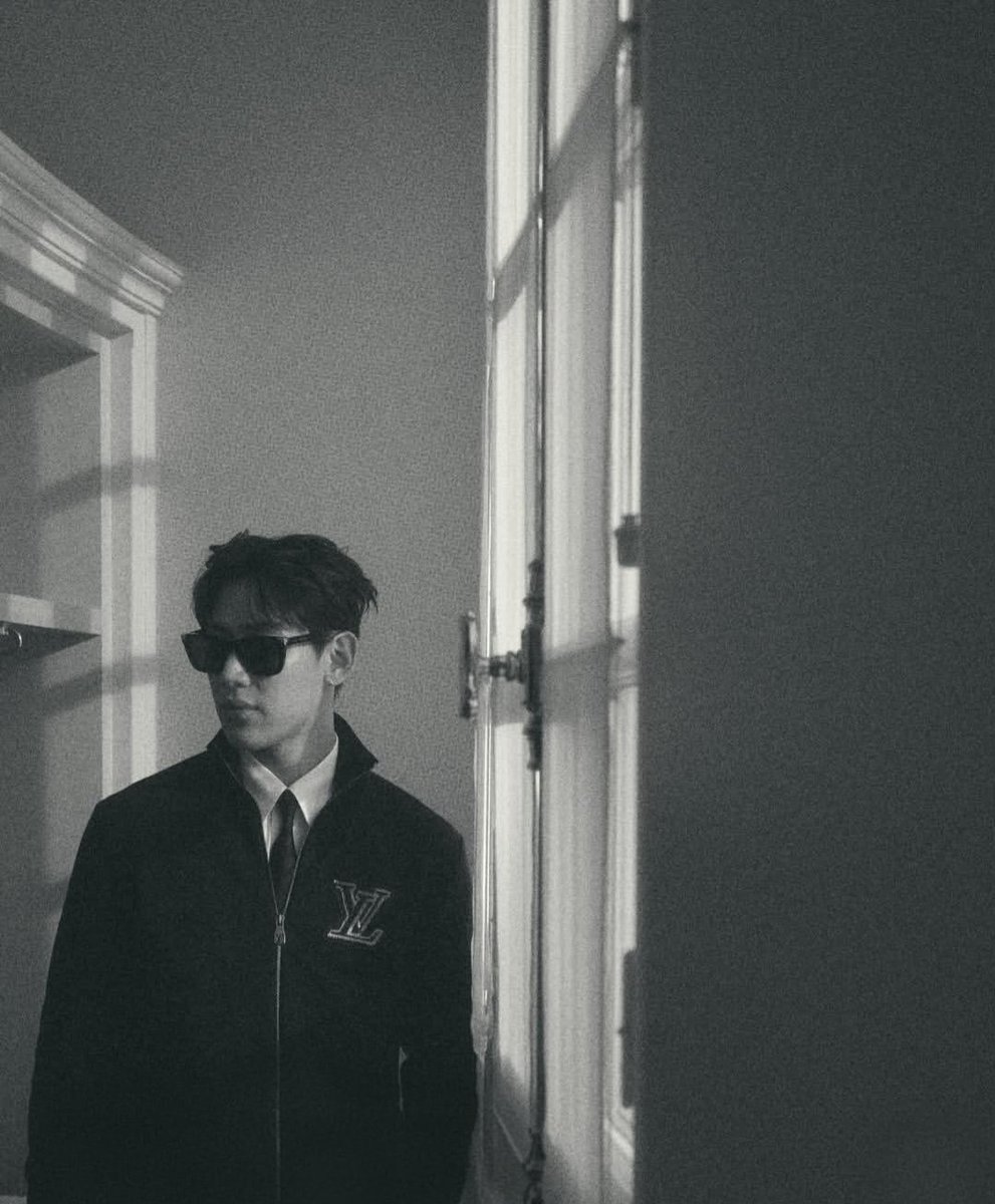 พี่สาวใจดี <a href="/kucchan9397/">KucchanBB สาขา2</a>  แจกอีก 2 รางวัลค่ะ
รางวัลละ 197 บาท
รี + เมนชั่นติดแท็ก + กดใจ
อวยน้องฉ่ำๆกันค่าาาา 😻
LV WITH BAMBAM IN PARIS
#BamBamxLVMenFW26