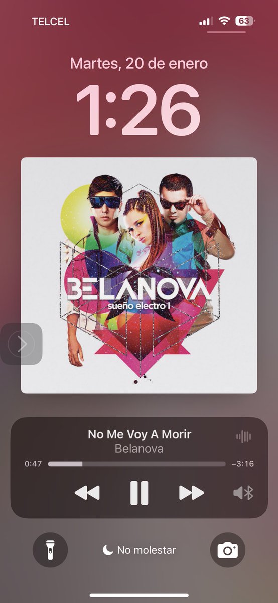 Mi cara de mamona en el gym
Mi rola: