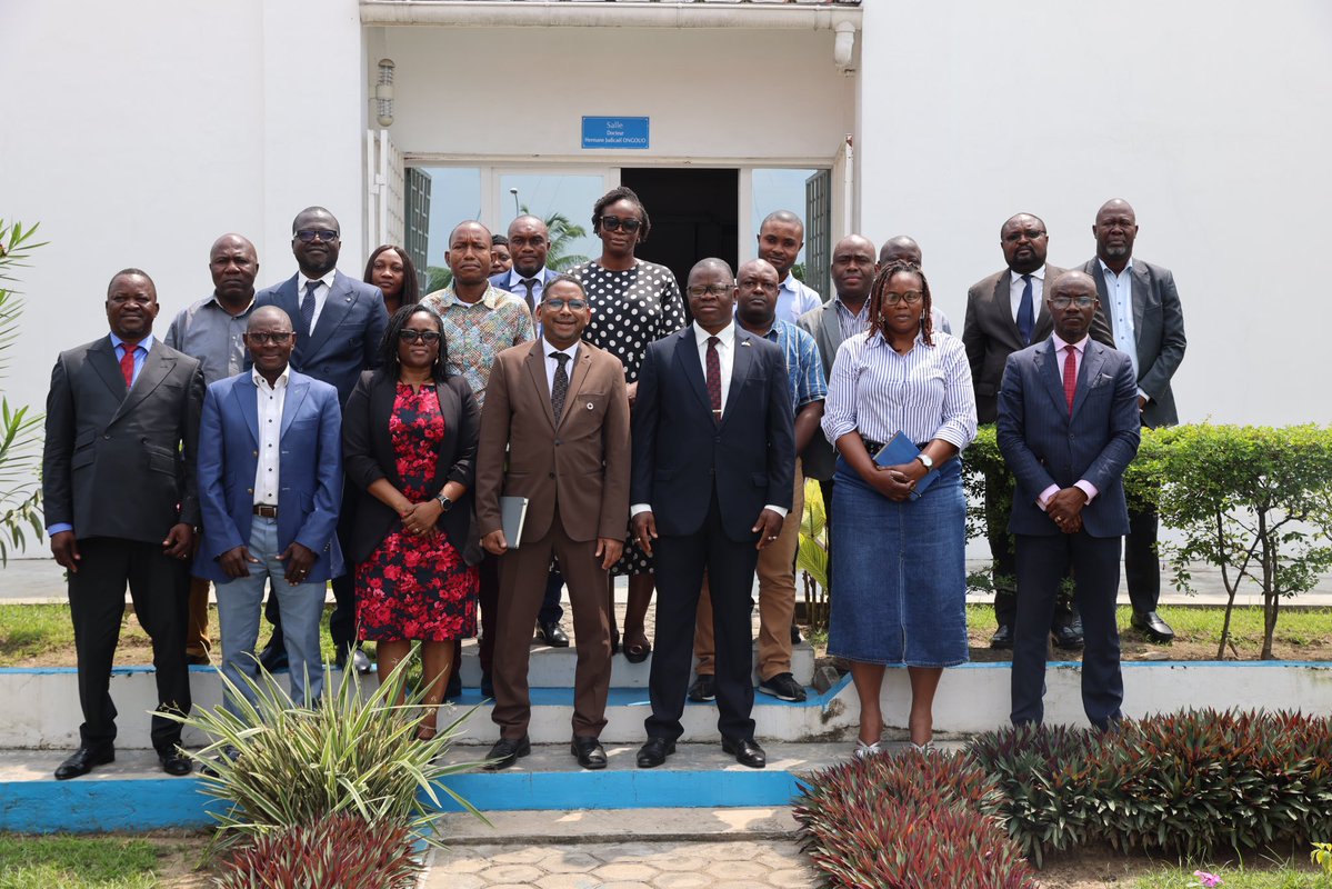 OMSCongo's tweet image. Ce 20.01.2026, Dr @sodjinoudossou et l’équipe @OMSCongo ont échangé avec le Coordonnateur Résident @ADiallo2018 sur les priorités sanitaires 🇨🇬 &amp;amp; l’importance du leadership de l’#OMS et la coordination du système des Nations Unies pour renforcer l’impact #santé. Vive le #OneUN 🇺🇳