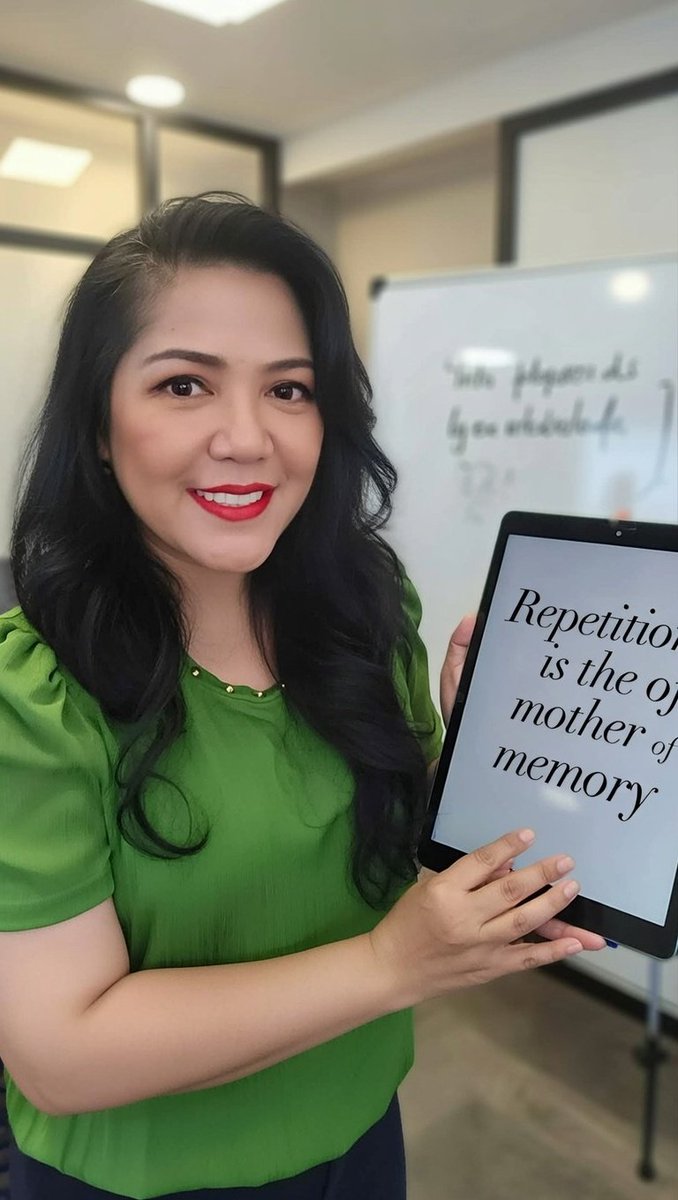 I used #Grok to create this image.  Not bad!