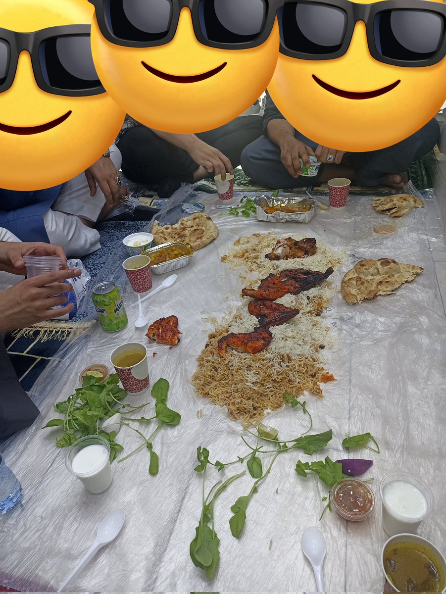 benhakadev's tweet image. Masanın ⅔ si özbek 😁