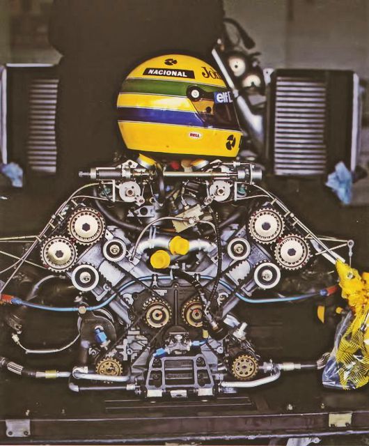 KrisVanD2's tweet image. Lotus 98T Engine Renault EF15B 1.5 V6t - Ayrton Senna's Helmet - 1986

#F1 #RetroF1 #Senna