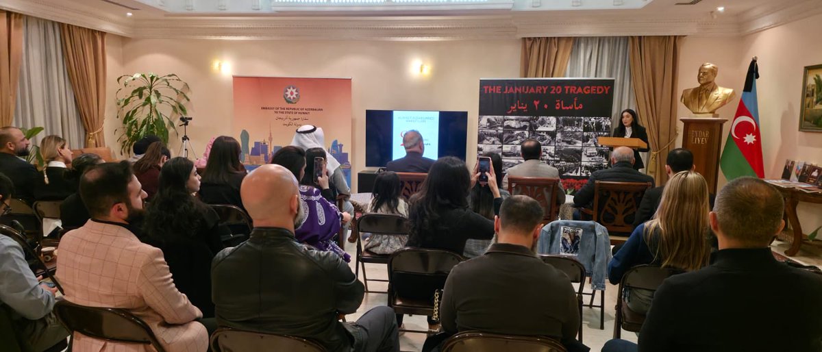AzEmbKuwait's tweet image. We held the commemoration ceremony dedicated to the tragedy of 20 January in the Embassy  and paid deep respect and tribute to all our martyrs.