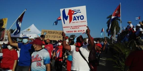 Caique_Cuba's tweet photo. Ciego de Ávila, sede del aniversario 87 de la CTC.

#PasiónXCuba https://t.co/tsB66R9MAF