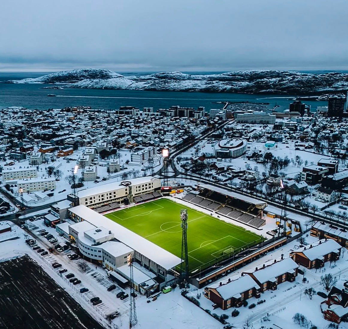 footy_nordic's tweet image. 🇳🇴 Bodø/@Glimt at home in Europe since 2020:

✅ 6-1 v Kauno Zalgiris 🇱🇹
✅ 3-1 v Zalgiris 🇱🇹
❌ 2-3 v Legia Warsaw 🇵🇱
✅ 3-0 v Valur 🇮🇸
✅ 2-0 v Prishtina 🇽🇰
✅ 1-0 v Zalgiris 🇱🇹
✅ 3-1 v Zorya Luhansk 🇺🇦
✅ 6-1 v Roma 🇮🇹
✅ 2-0 v CSKA Sofia 🇧🇬
✅ 2-0 v Celtic 🏴󠁧󠁢󠁳󠁣󠁴󠁿
✅ 2-1 v AZ 🇳🇱…