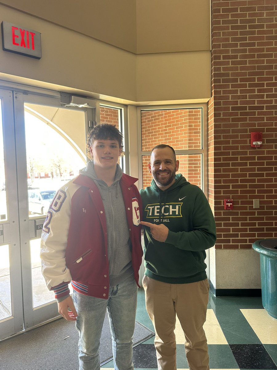 Ty Johnson tweet media