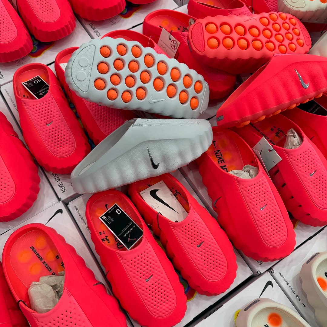 JustFreshKicks tweet media