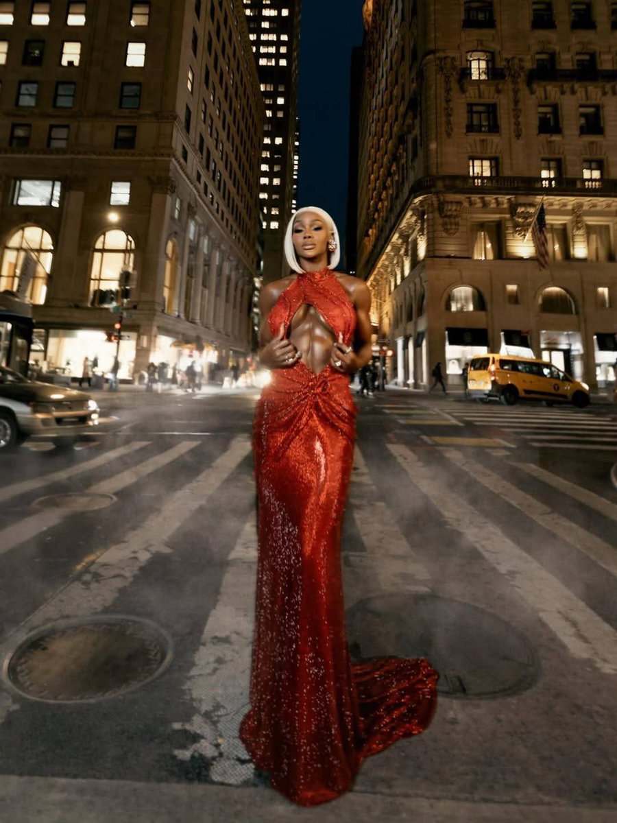 HadariStrm's tweet image. Red is my favorite color 😏😏