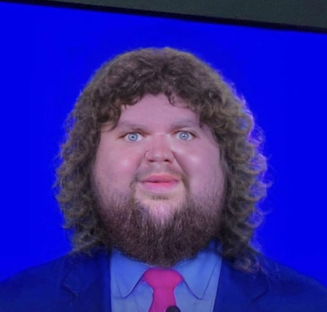 This dude is getting laid.
You have no valid excuse.