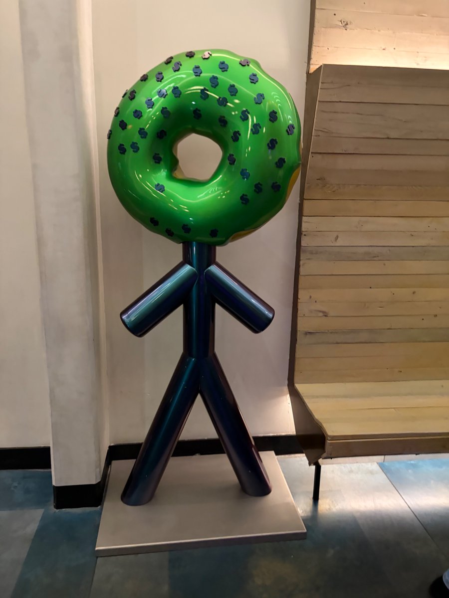 Sometimes I feel like this.. head empty just money on my mind..