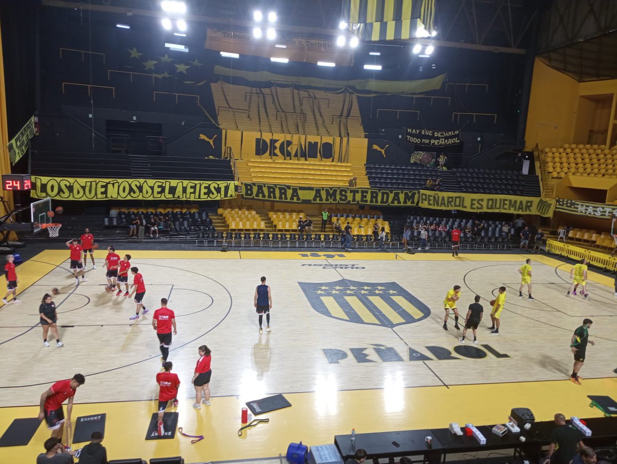 Ya estamos en el Palacio 💪💪 viviendo la previa