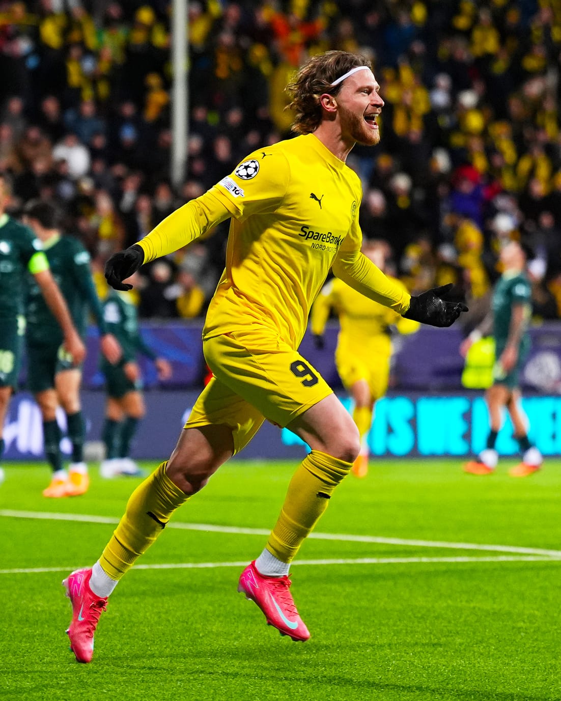 بودو غليمت يصنع التاريخ ويُسقط مانشستر سيتي بثلاثية في دوري أبطال أوروبا 