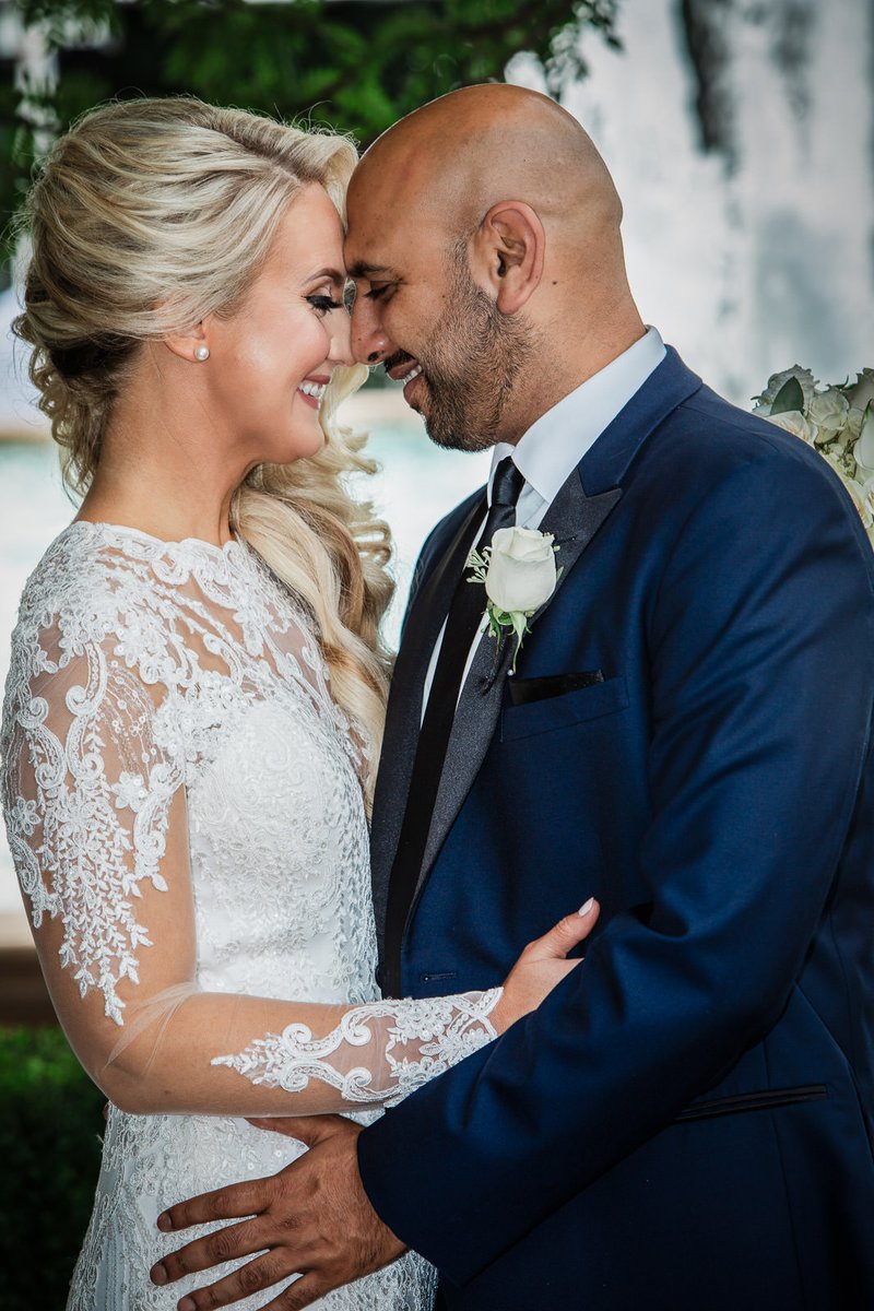 alexkaplan's tweet image. Kirsten + Dave’s Rockleigh Country Club wedding: grand staircase first look, outdoor pergola ceremony, garden portraits, and fountain night shots.

Alex Kaplan Weddings | 📞 917-992-9097 | 🌐 AlexKaplanWeddings.com

#RockleighCountryClub #NJWeddings #WeddingPhotographer