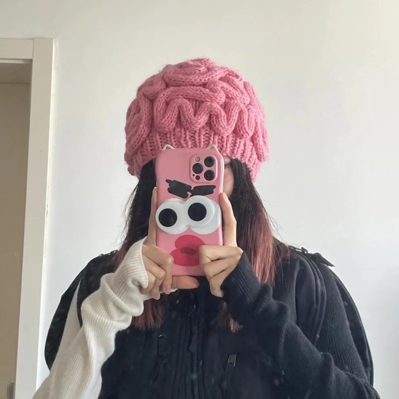 aesttics's tweet image. crochet brain beanie 🧠