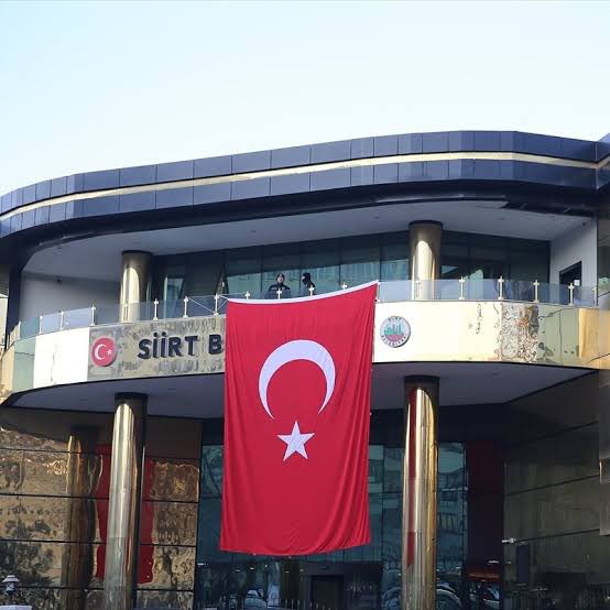 Bakmaya doyamadığım şu görsel #siirt ten 
Kürdü,Türkü kardeş yapan islamdır!
Kürt,Türk kardeştir #pkk #terör kalleştir.!
#Nusaybin #BayrakNamustur #TürkBayrağı #DemDemaBerxwedaneYe #TerörsüzTürkiye