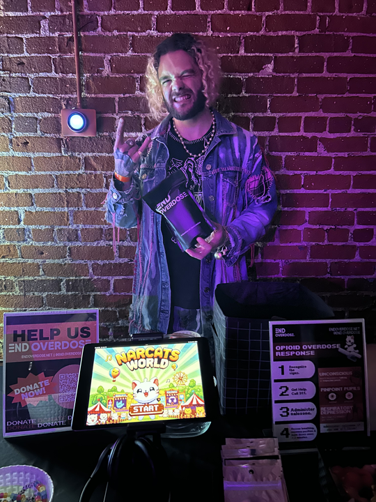 End Overdose tweet media