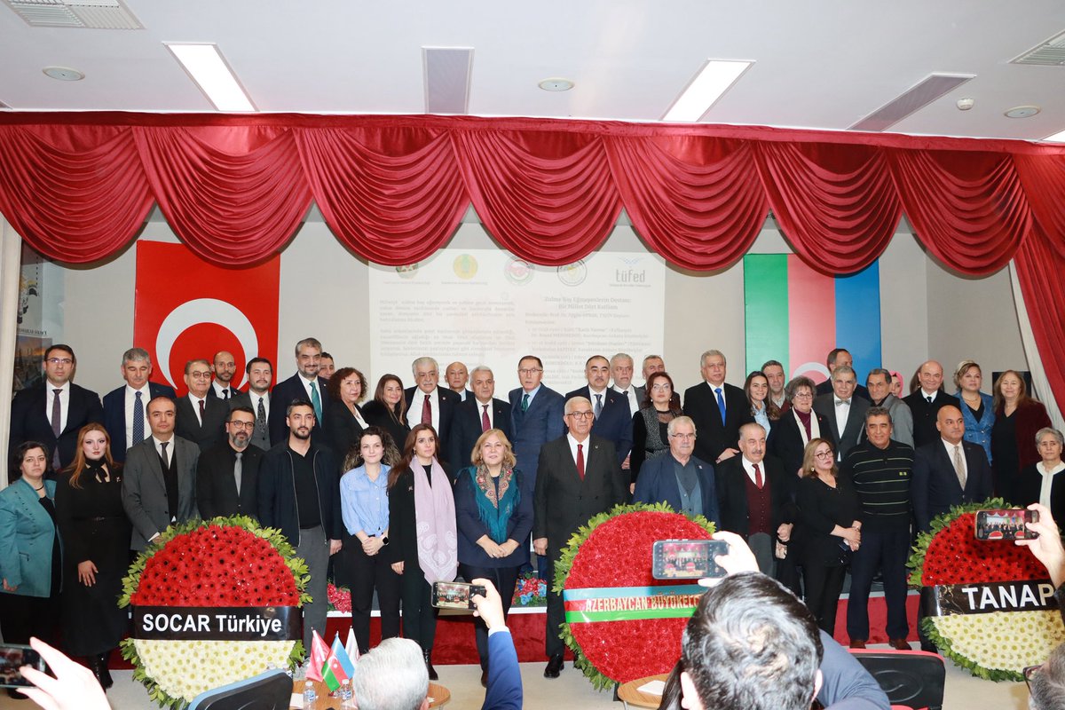 Ankara’da, Türkiye-Azerbaycan Dostluk, İşbirliği ve Dayanışma Vakfı (TADİV) organizasyonunda, TADİV “Şuşa” Merkezinde, 20 Ocak şehitlerinin aziz hatırasına ithafen “Zulme Baş Eğmeyenlerin Destanı: Bir Millet, Dört Katliam” konulu anma programı düzenlendi. Etkinliğe, Kazakıstan,