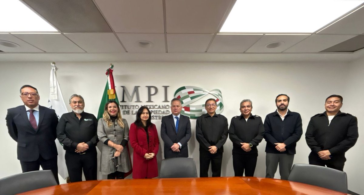 En el <a href="/IMPI_Mexico/">IMPI</a> recibimos a representantes de <a href="/SEMAR_mx/">SEMAR México</a>, platicamos sobre la importancia del patentamiento en materia de tecnología naval y defensa.