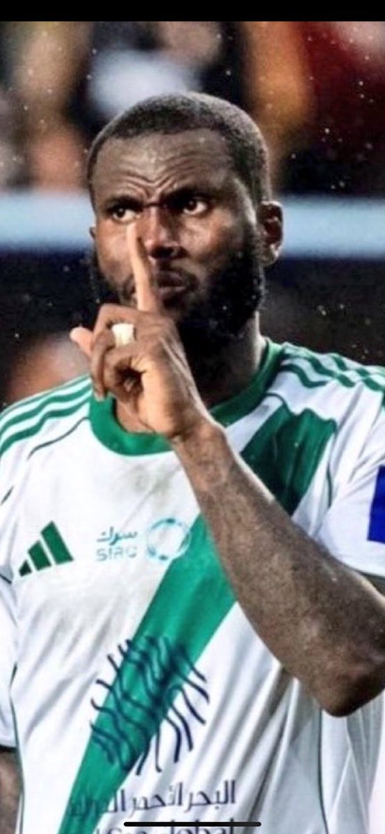 #الاهلي_الخليج 
. لا تأمن سيد القاره تحت أي ظرف فهو كبركان ماونا لوا حينما يغضب .. يثور .. فينفجر .. فيضرب . 
. توني المرعب أنجز مهمة كتيبة الإعدام الملكيه فضرب أعماق الخليج وصرخ .. أنا هنا . 
. شوط أول سيء ( فوضوي ) بكل ما تعنيه الكلمة . 
. شوط ثاني قوي منطم فاق كل كلمة . 
. فطن