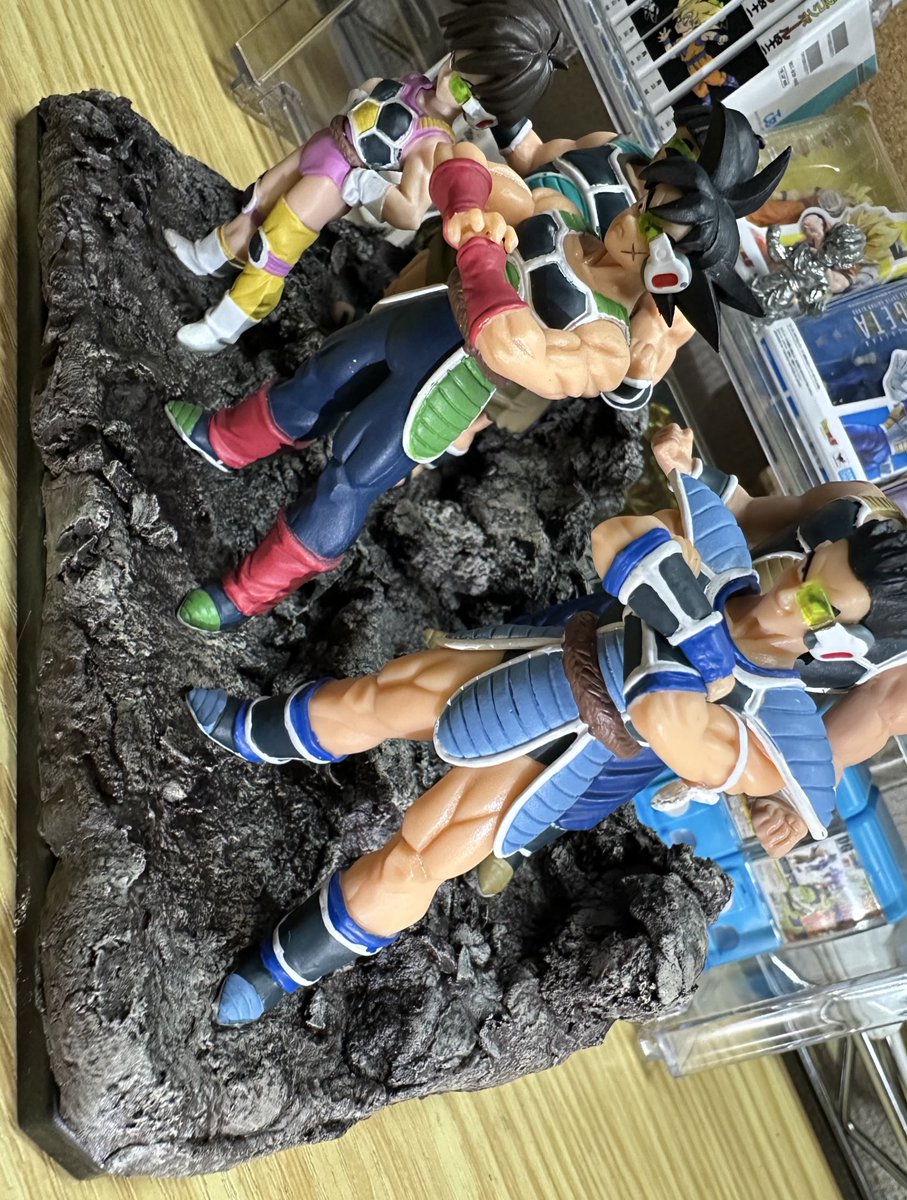 小さいドラゴンボールフィギュア（HG）のジオラマ作りにハマる