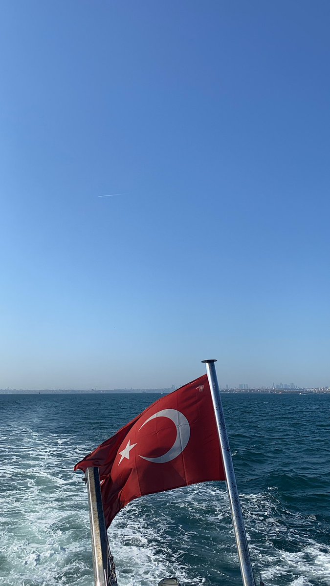 ASonbayram's tweet photo. Diz çöksün önünde Cihân-ı âlem, 
Şanınla çok yaşa göklerin sultanı !🇹🇷🇹🇷🇹🇷 https://t.co/D4AKcpSu7J