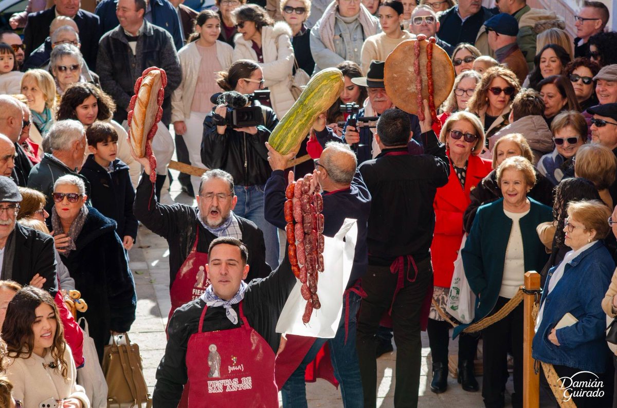El Corazón de la Fiesta tweet media