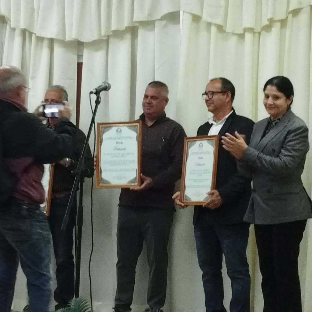 En acto político cultural fueron reconocidas entidades y compañeros, dentro de ellos una amplia representación de jóvenes que se han destacado por su aporte a la Ciencia en #SanctiSpíritusEnMarcha #UnidosXCuba <a href="/DeivyPrezMartn1/">Deivy Pérez Martín</a> @AlexisLorente