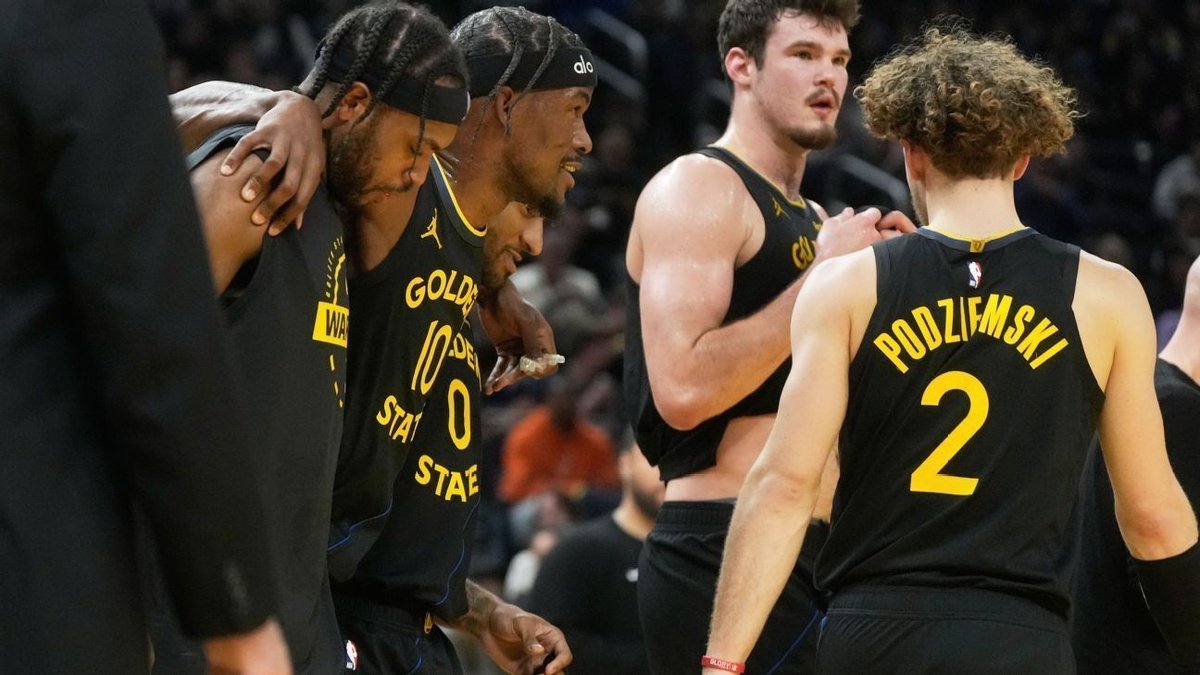 the_bankrollu's tweet photo. 🏀 HUGE NBA News Regarding the Golden State Warriors & Steph Curry’s Championship Hopes
They must rethink their plans and fans wonder if this is the end of their strong run.
NBA NEWS ➡️ https://t.co/oSkB6n6qAK
#nba #NBAStar #NBAPlayoffs #NBAFinals #NBAAllStar https://t.co/4oQ41XXrdB