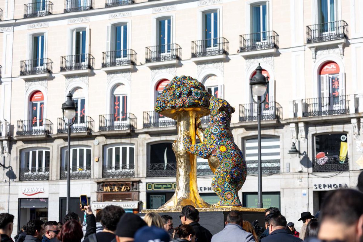 México se vive en las calles de España en <a href="/fitur_madrid/">FITUR</a> 2026. 

A través del arte y la música de <a href="/MexicoCanta_/">México Canta</a> mostramos al mundo el orgullo de ser mexicanos y la fuerza viva de nuestra cultura. ✨

Celebramos el encuentro de dos naciones a través de “El Oso y el Madroño”,