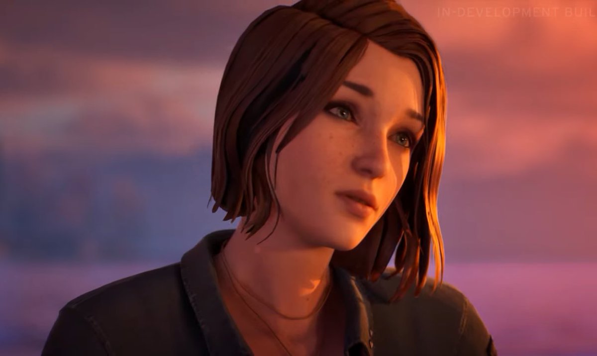 maxineverse's tweet image. she's looking at the love of her life btw