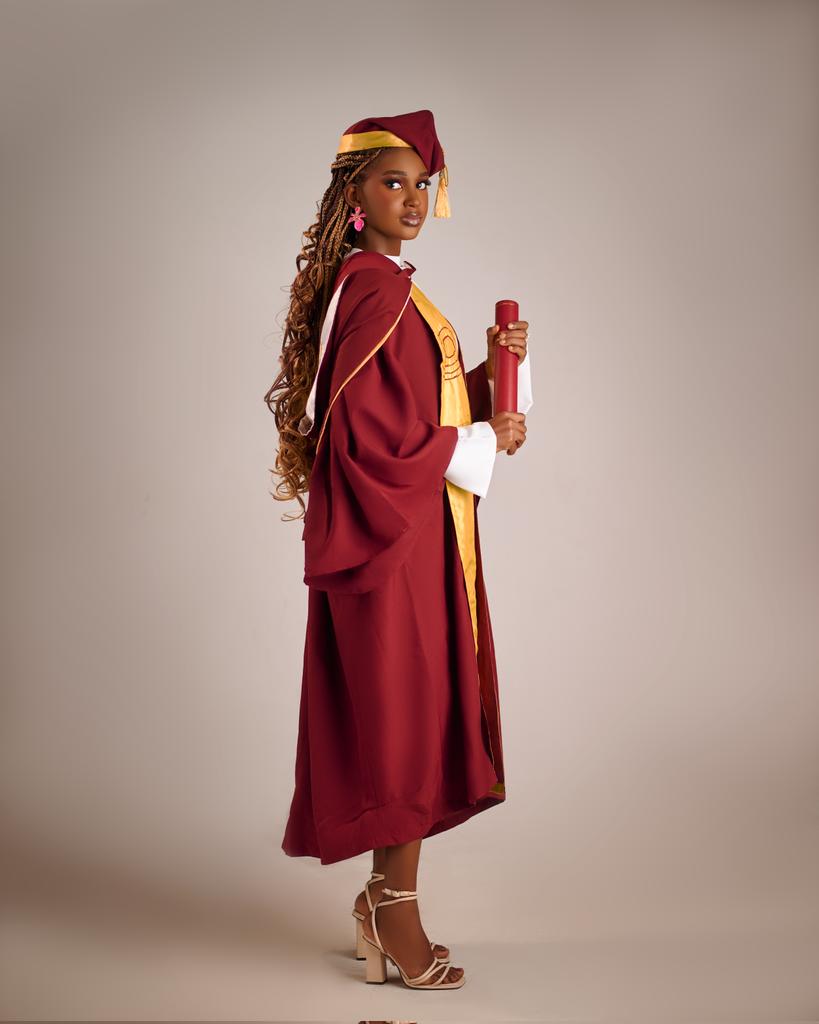 _miladyy_'s tweet photo. Happy Convocation to me💗✨️

https://t.co/oA6LwQnej3. (Hons) Cell Biology and Genetics 

4th Best Graduating Student in Cell Biology and Genetics 

First Class Honours (4.62)✨️

University of Lagos (UNILAG)

God did❤️

#unilagconvocation https://t.co/uka8oAy0r2