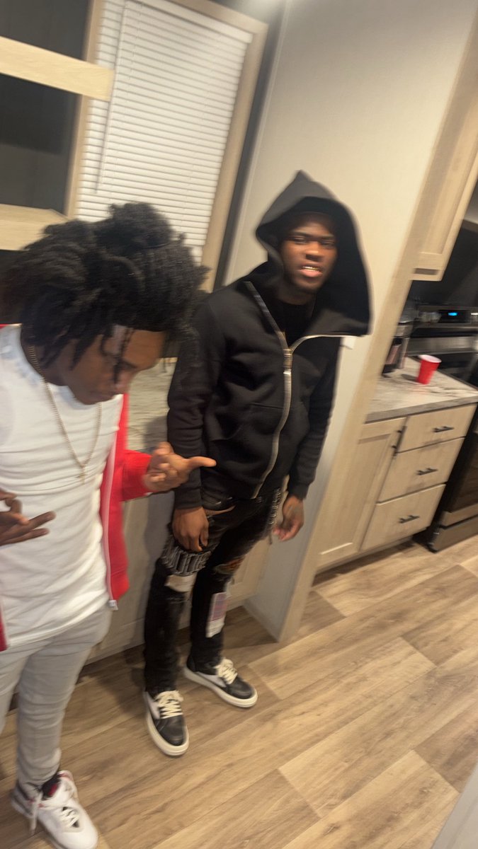 __luhhjahh__'s tweet photo. Come fuck 150 baby🙈 https://t.co/cfgiMxIPk4