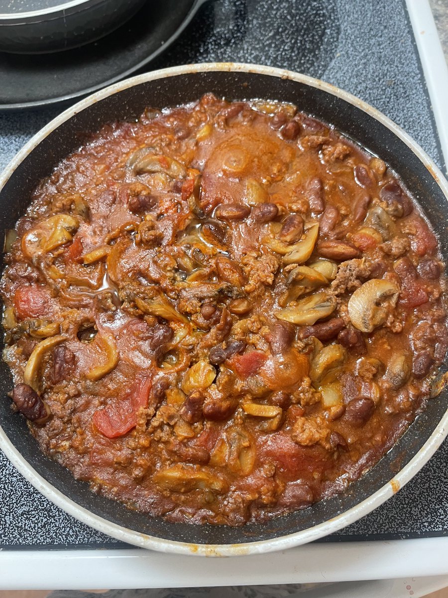 Good afternoon it is a chili kind of day on this taco Tuesday! 🌮😊✌️⛄️