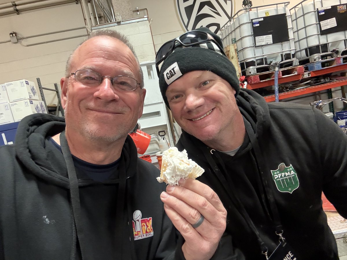 Brian Johnson tweet media