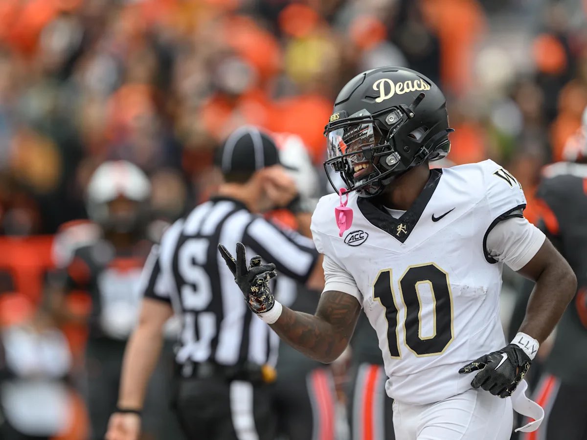 Carlos “Smooth” Ferguson 3⭐️ tweet media