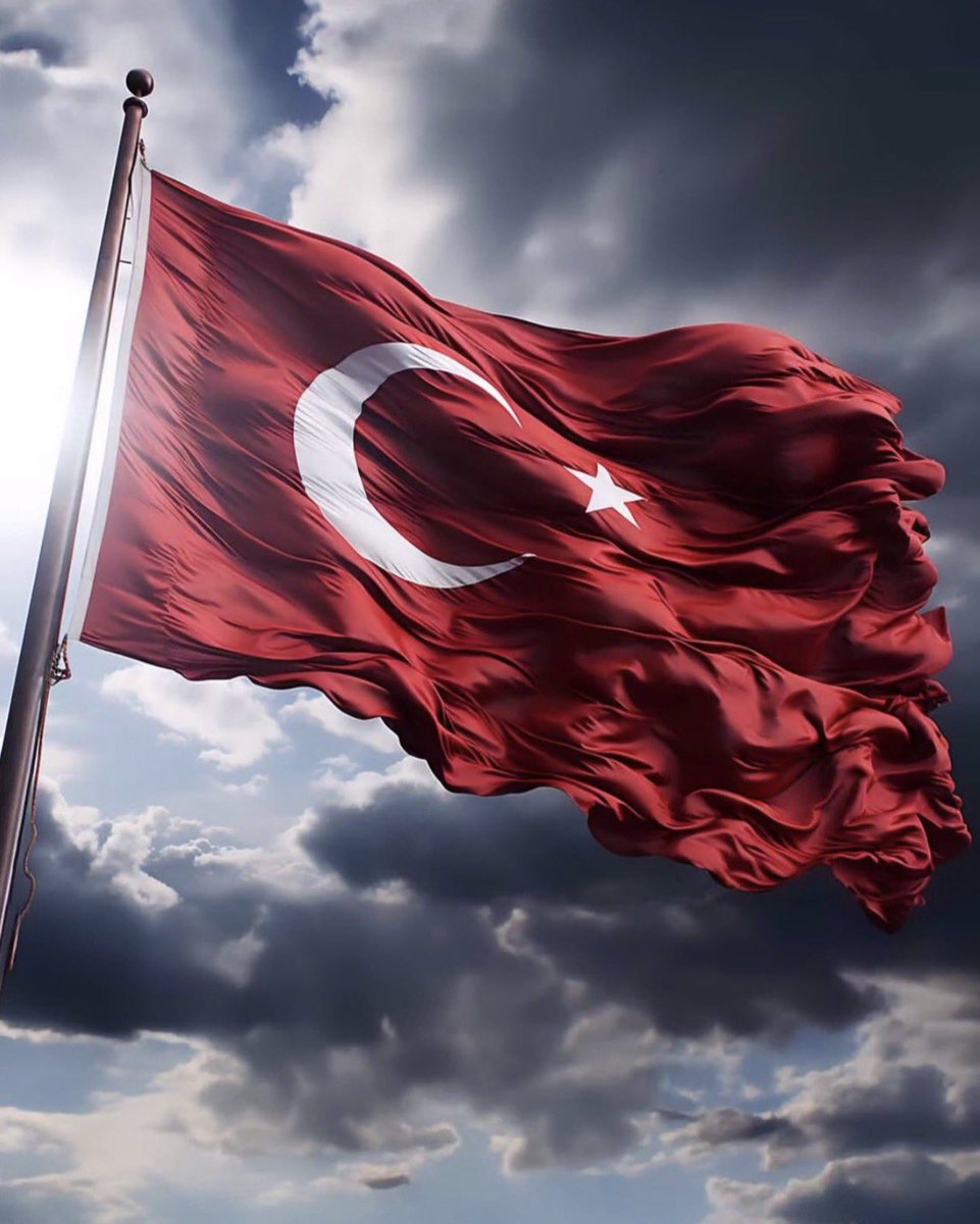 #Bayraknamustur #Türkbayrağı
