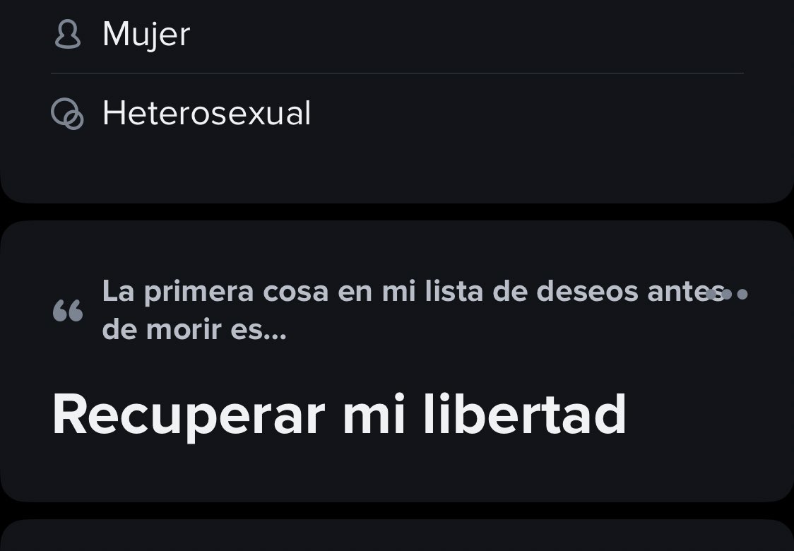 Yo: bueno le voy a dar otra oportunidad a tinder quien te dice 

tinder: